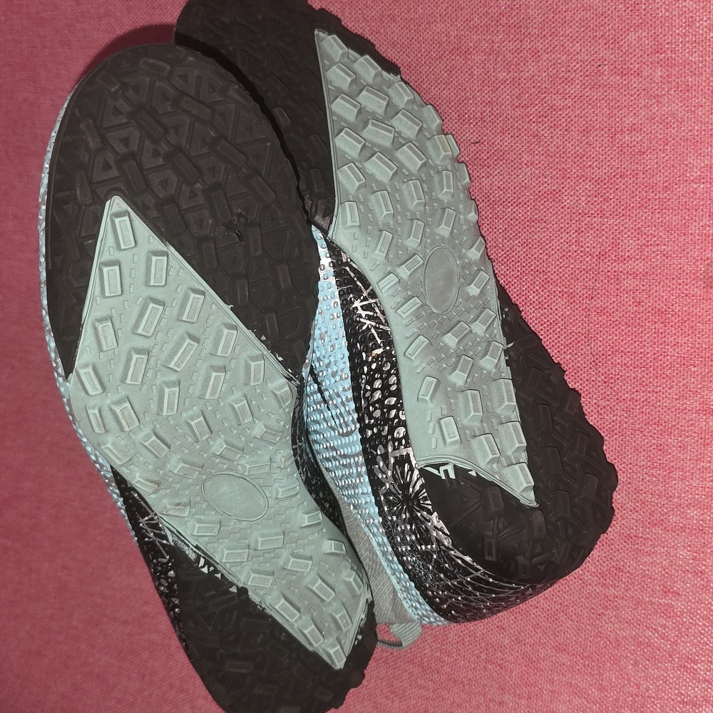 Nike Light Blue High-Top Turf Cleats - Picture 4 of 6